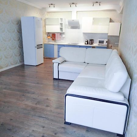 Grunvald Lux Apartment Киев Екстериор снимка