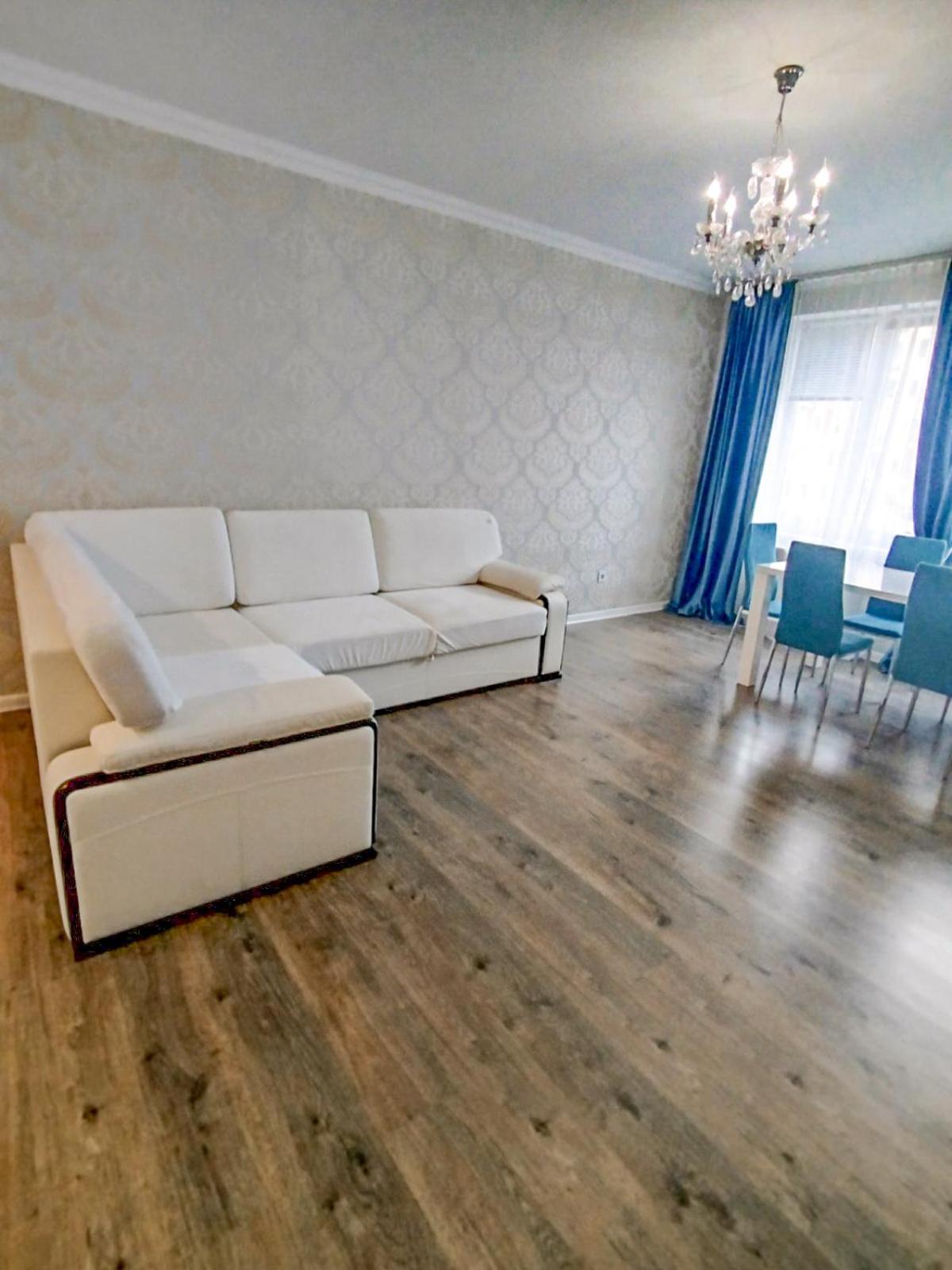 Grunvald Lux Apartment Киев Екстериор снимка
